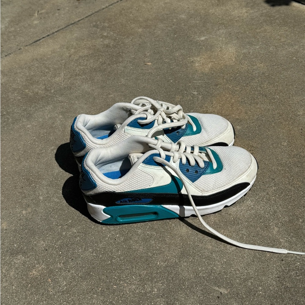 Nike Air Max 90 Women's Shoe| Size 5